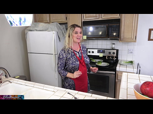 ❤️ Stepmom u munghje in cucina prima di a so data ️❌ Solo porno à porn co.special-grasser.ru ❌❤